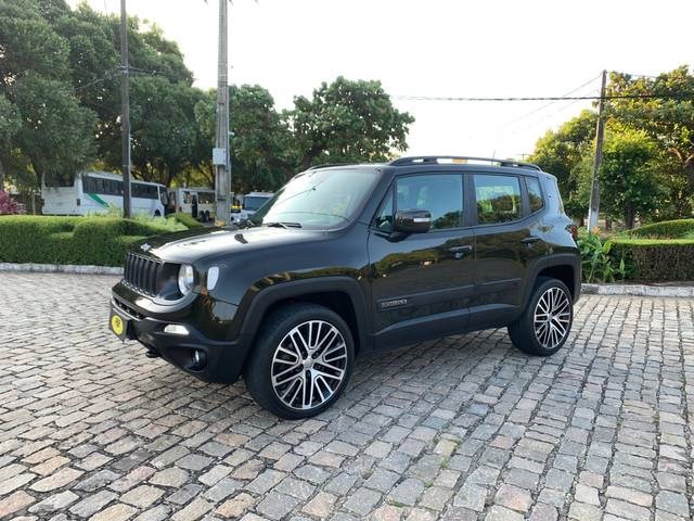 //www.autoline.com.br/carro/jeep/renegade-20-moab-16v-diesel-4p-4x4-turbo-automatico/2021/natal-rn/24924553