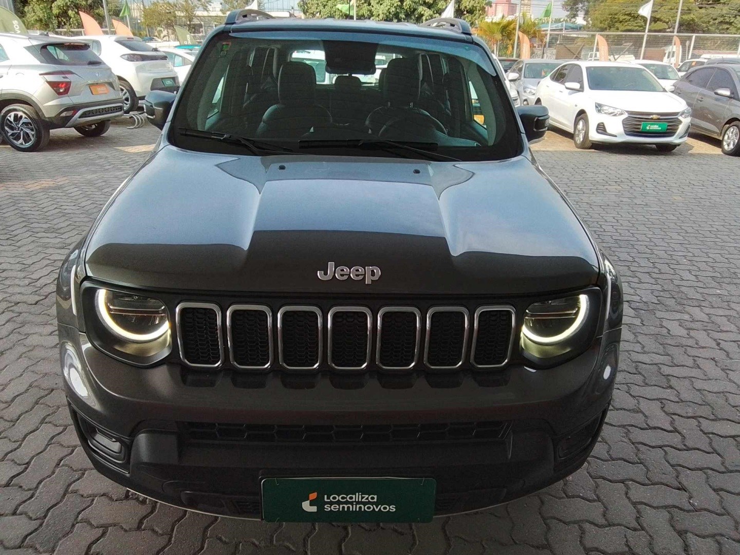 //www.autoline.com.br/carro/jeep/renegade-13-t270-longitude-16v-flex-4p-turbo-automatic/2023/sao-paulo-sp/24977303