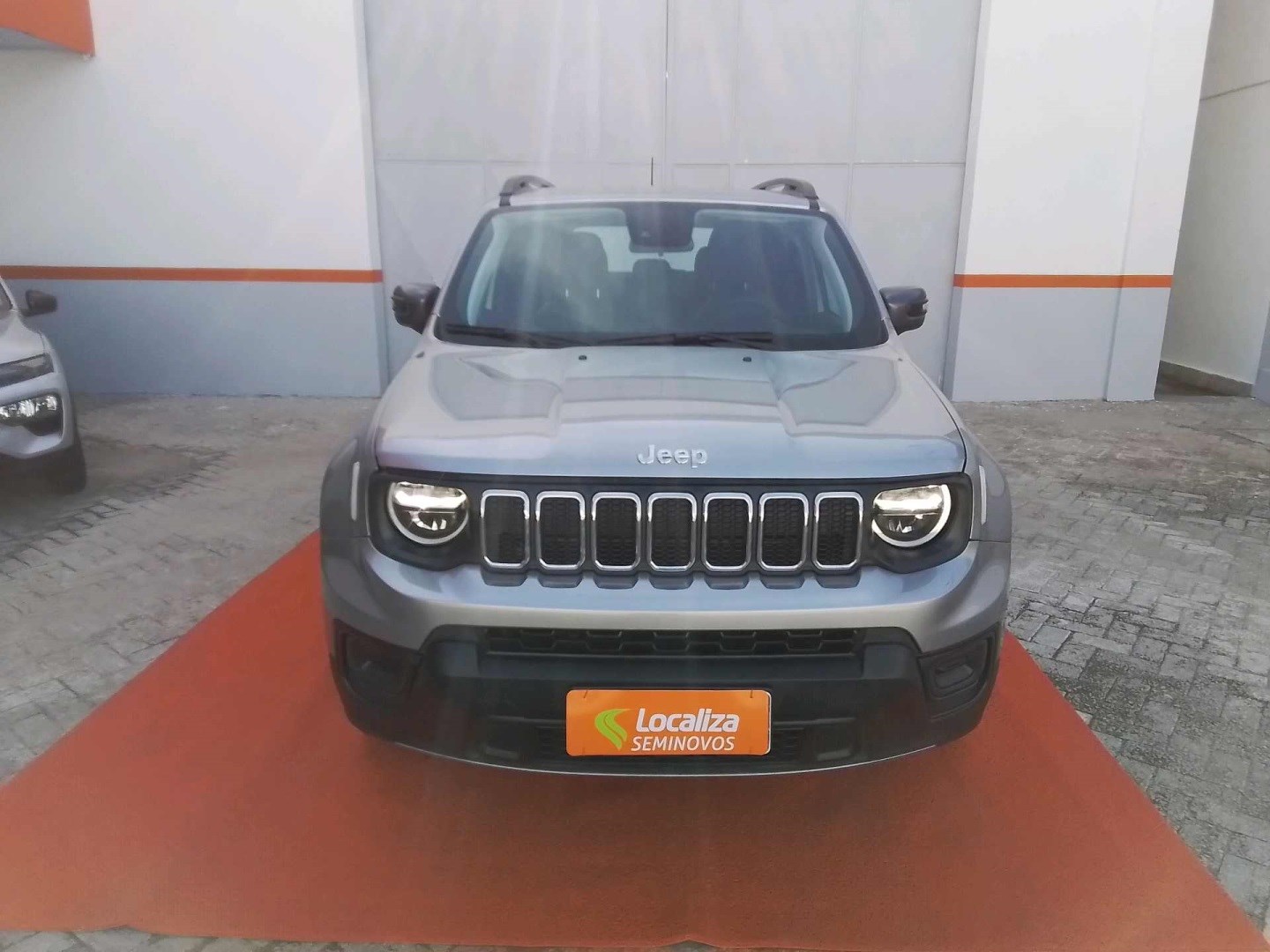 //www.autoline.com.br/carro/jeep/renegade-13-t270-longitude-16v-flex-4p-turbo-automatic/2023/sao-paulo-sp/25023828