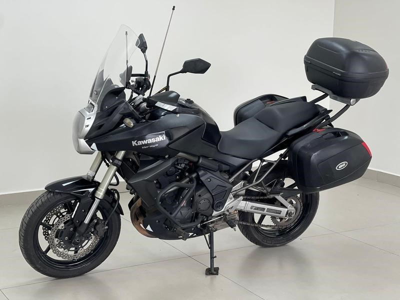 //www.autoline.com.br/moto/kawasaki/versys-650cc/2011/campina-grande-do-sul-pr/24967891