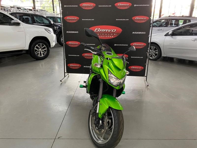 //www.autoline.com.br/moto/kawasaki/z-750abs-gas-mec-basico/2010/araxa-mg/24258808