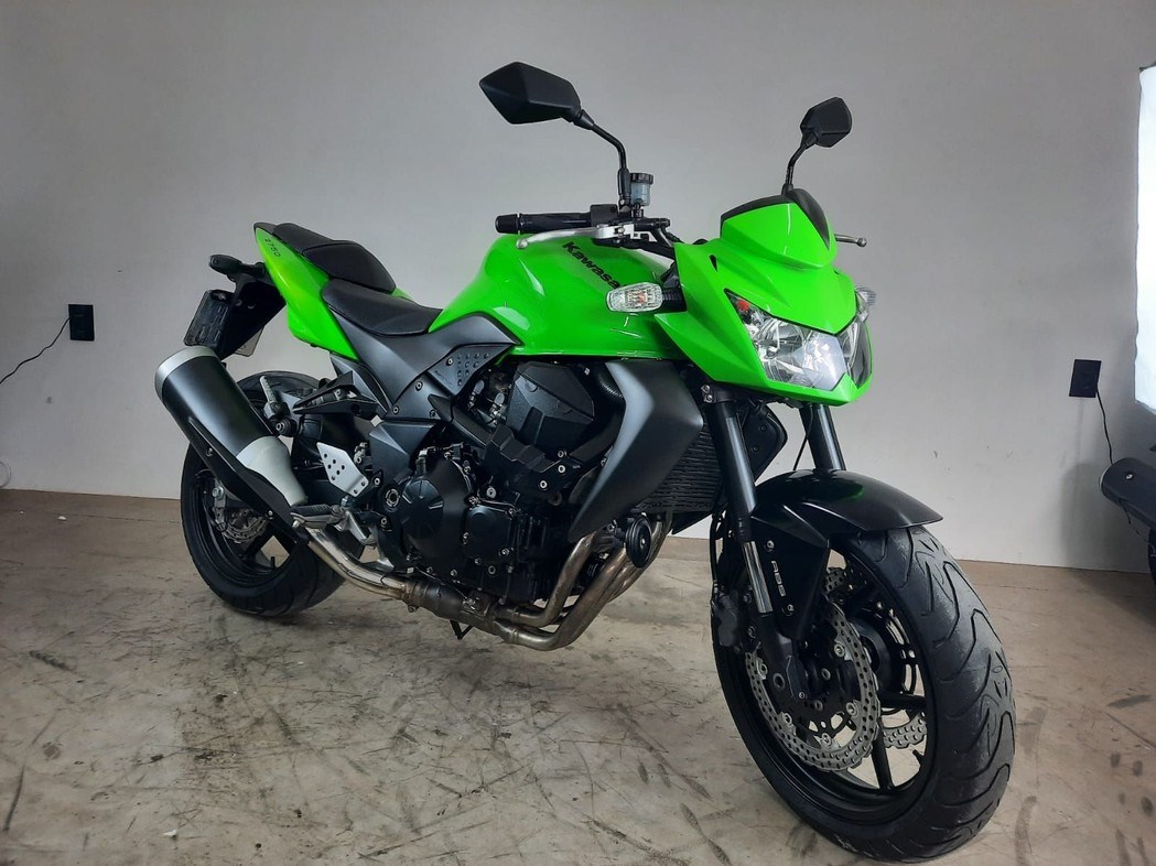 //www.autoline.com.br/moto/kawasaki/z-750std-gas-mec-basico/2011/jundiai-sp/24141658