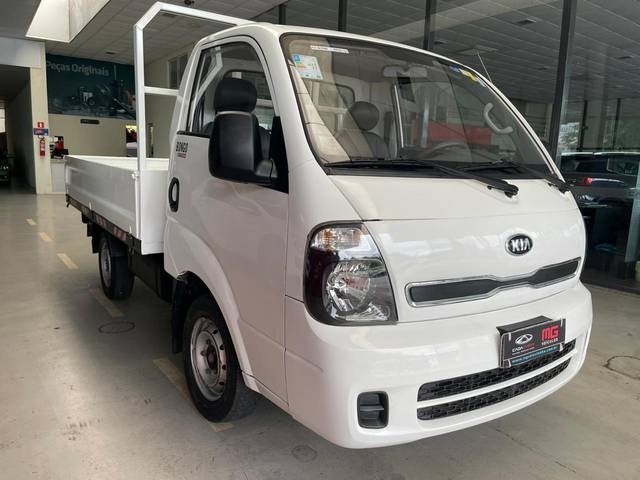 //www.autoline.com.br/carro/kia/bongo-25-std-rs-sem-carroceria-16v-diesel-2p-turbo/2020/salvador-ba/24037030