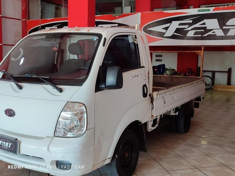 //www.autoline.com.br/carro/kia/bongo-25-dlx-c-simples-rd-com-carroceria-8v-diesel/2011/brasilia-df/24479637