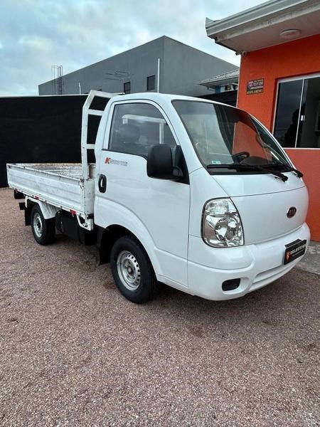 //www.autoline.com.br/carro/kia/bongo-25-std-rs-com-carroceria-8v-diesel-2p-turbo-m/2012/fazenda-rio-grande-pr/24909479