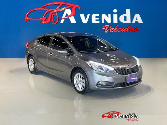 //www.autoline.com.br/carro/kia/cerato-16-sx-16v-flex-4p-automatico/2016/indaiatuba-sp/24792408