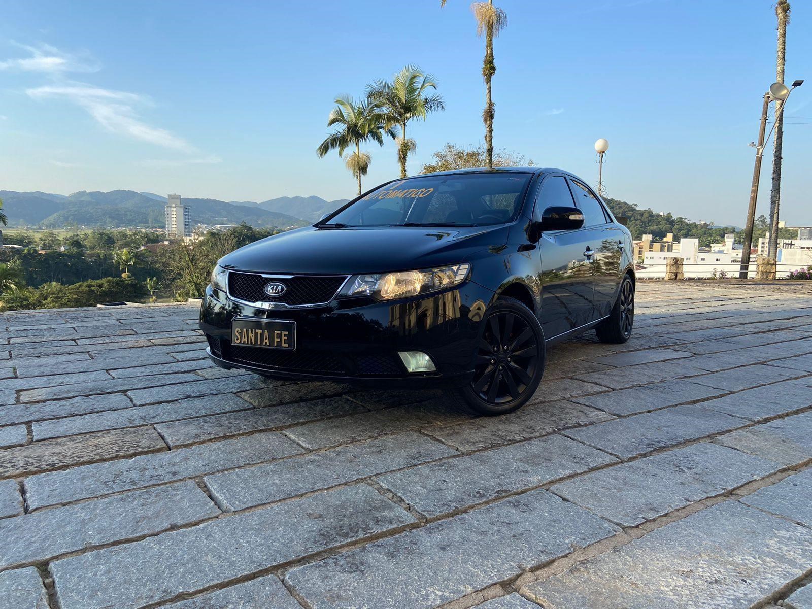 //www.autoline.com.br/carro/kia/cerato-16-sx-16v-gasolina-4p-automatico/2011/blumenau-sc/24895368