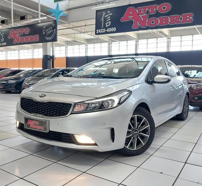 //www.autoline.com.br/carro/kia/cerato-16-sx-16v-flex-4p-automatico/2017/guarulhos-sp/24897028