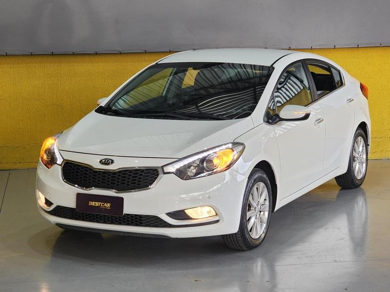 //www.autoline.com.br/carro/kia/cerato-16-sx-16v-flex-4p-automatico/2015/curitiba-pr/25025285