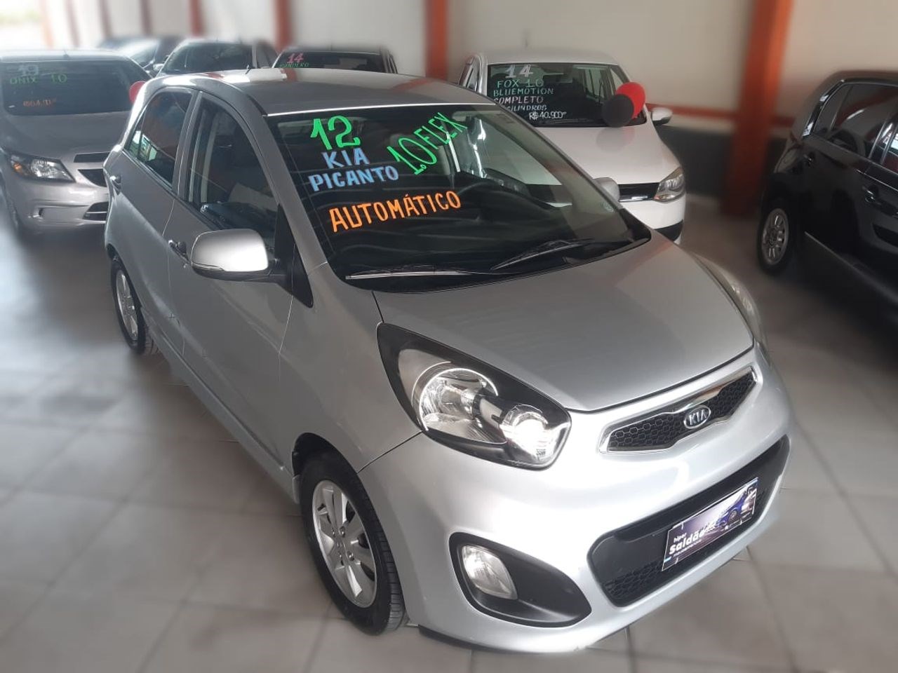 //www.autoline.com.br/carro/kia/picanto-10-12v-flex-4p-automatico/2012/sorocaba-sp/23357462