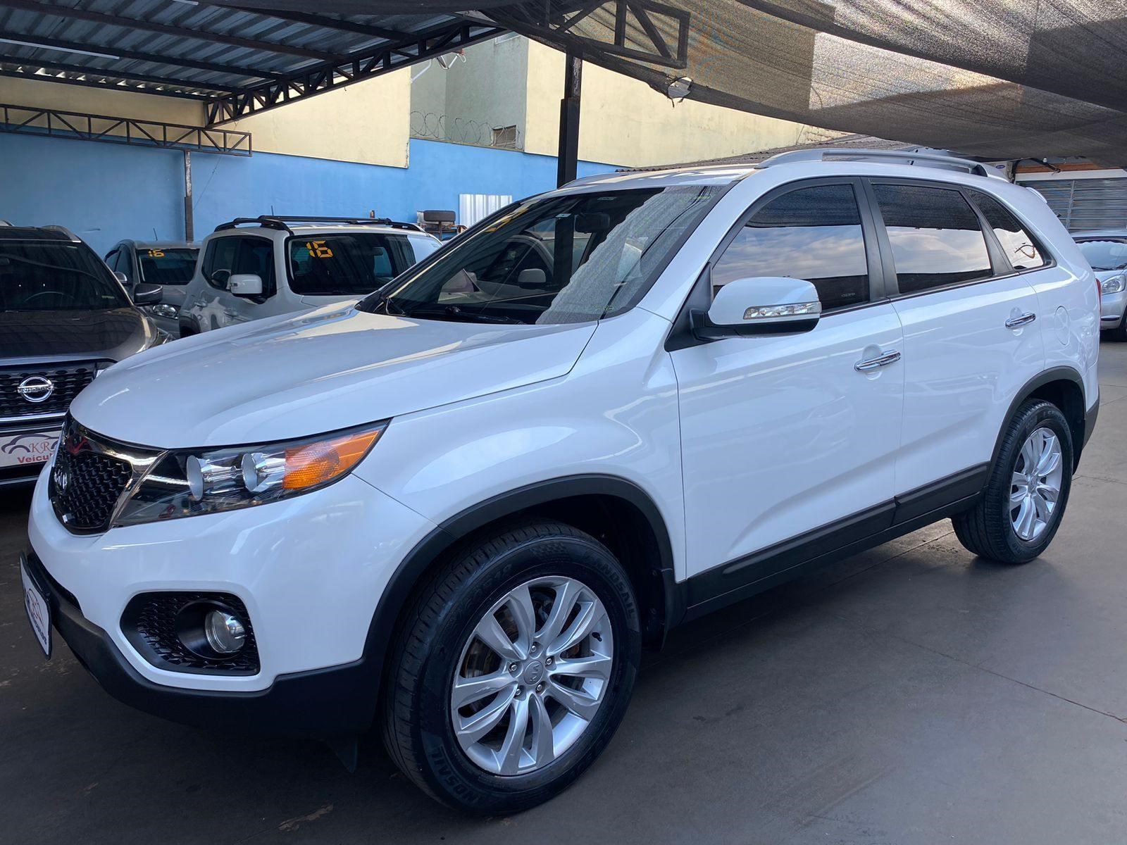 //www.autoline.com.br/carro/kia/sorento-24-ex-16v-gasolina-4p-automatico/2013/ribeirao-preto-sp/21860363