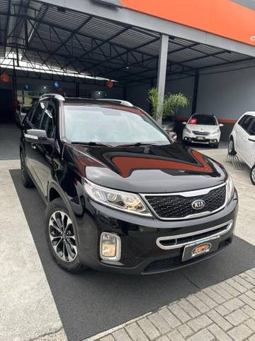 //www.autoline.com.br/carro/kia/sorento-24-ex-16v-gasolina-4p-automatico/2015/joinville-sc/24763550