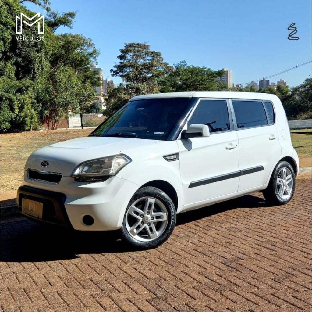 //www.autoline.com.br/carro/kia/soul-16-ex-16v-flex-4p-manual/2012/ribeirao-preto-sp/24260757