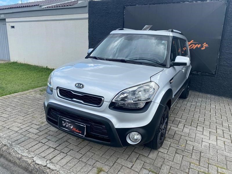 //www.autoline.com.br/carro/kia/soul-16-ex-16v-flex-4p-manual/2013/sao-jose-dos-pinhais-pr/24599029