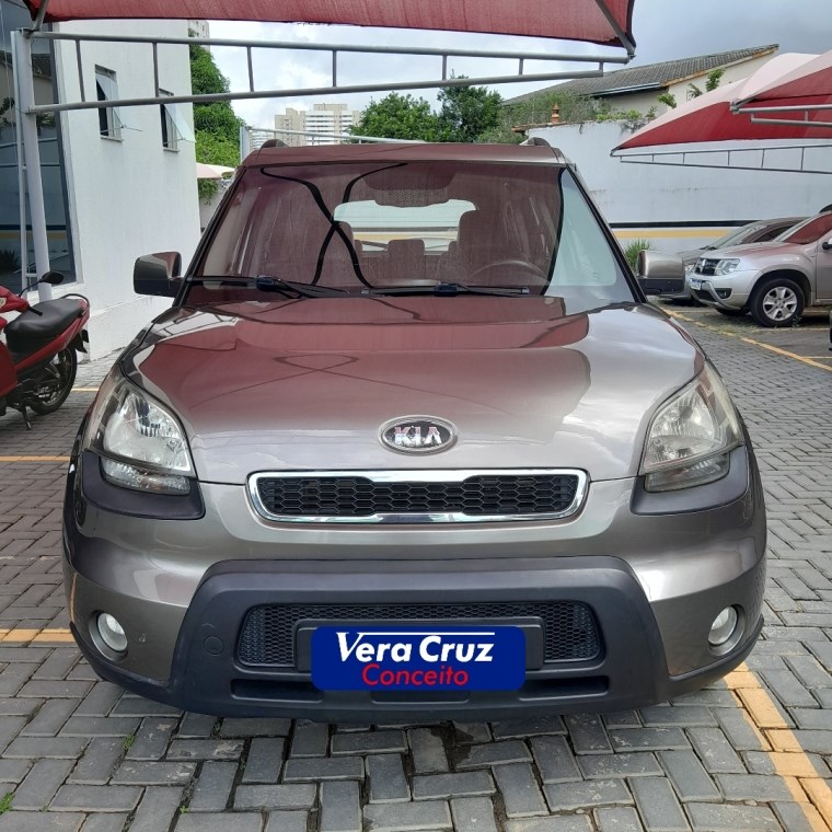//www.autoline.com.br/carro/kia/soul-16-ex-16v-gasolina-4p-manual/2010/goiania-go/24803965
