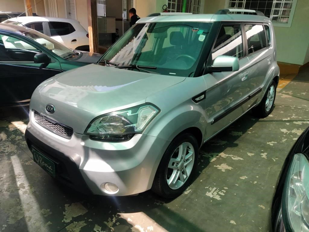 //www.autoline.com.br/carro/kia/soul-16-ex-16v-gasolina-4p-automatico/2010/uberaba-mg/24901478