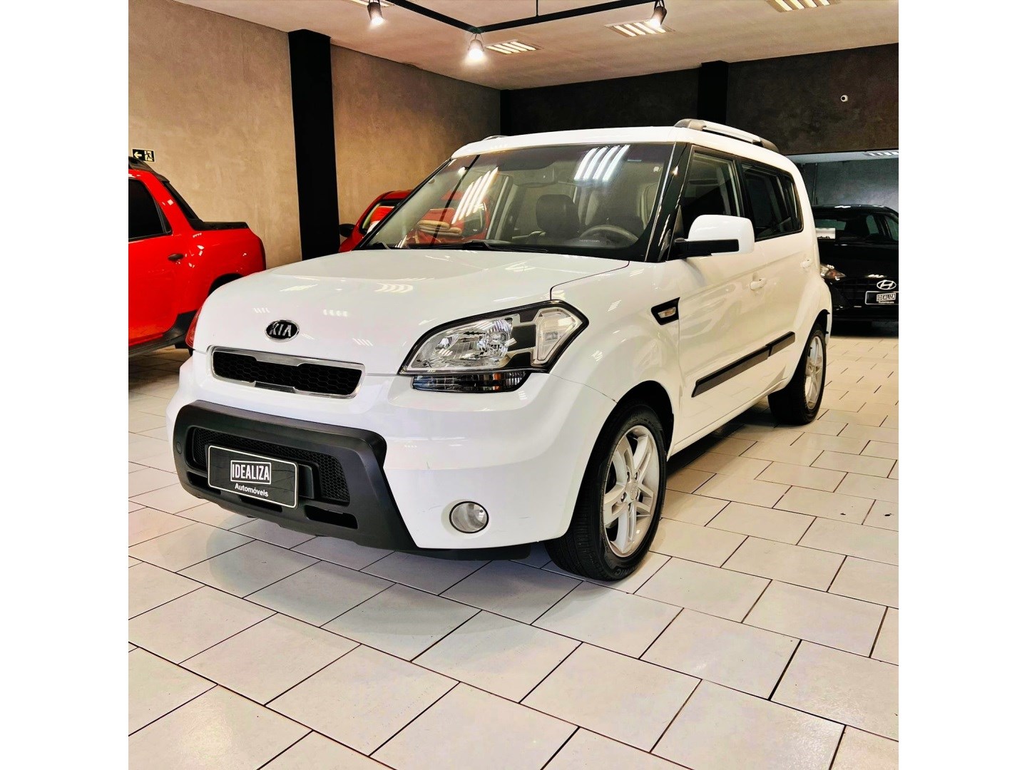 //www.autoline.com.br/carro/kia/soul-16-ex-16v-flex-4p-automatico/2012/porto-alegre-rs/25010390