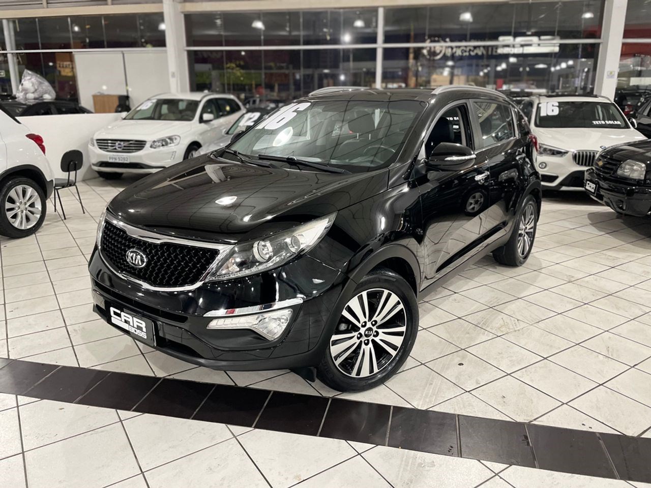 //www.autoline.com.br/carro/kia/sportage-20-ex-16v-flex-4p-automatico/2016/sao-paulo-sp/24646075