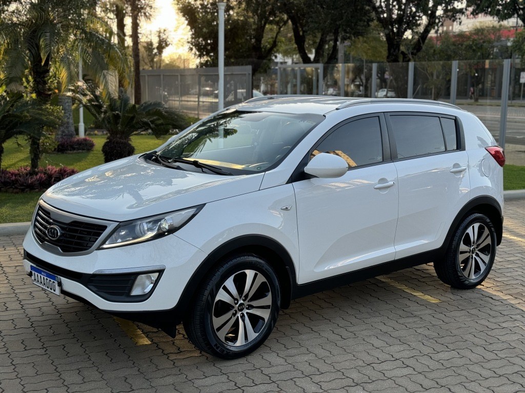//www.autoline.com.br/carro/kia/sportage-20-lx-16v-flex-4p-automatico/2014/cascavel-pr/25026088