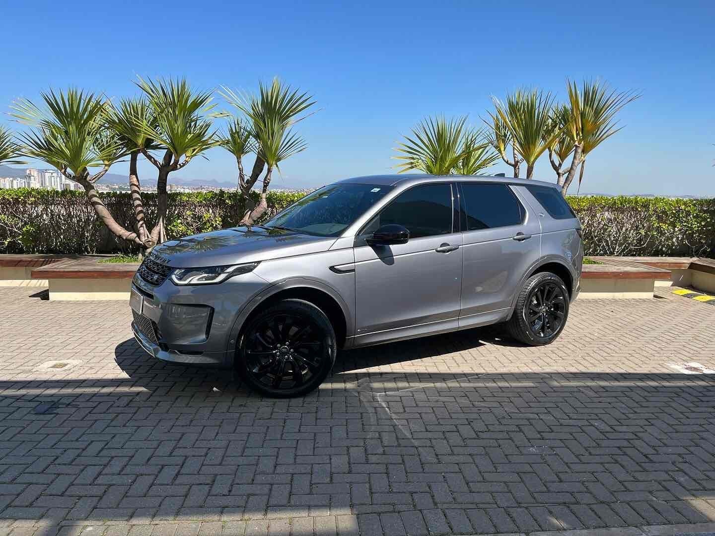//www.autoline.com.br/carro/land-rover/discovery-sport-20-r-dynamic-se-16v-diesel-4p-4x4-turbo-autom/2020/belo-horizonte-mg/23950546