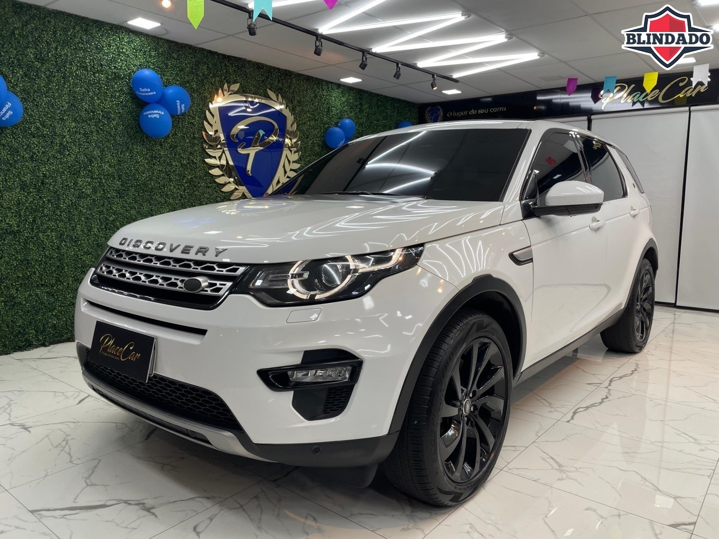 //www.autoline.com.br/carro/land-rover/discovery-sport-20-se-16v-diesel-4p-4x4-turbo-automatico/2018/rio-de-janeiro-rj/24735618