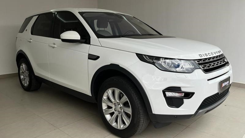 //www.autoline.com.br/carro/land-rover/discovery-sport-22-se-16v-diesel-4p-4x4-turbo-automatico/2016/brasilia-df/24908236