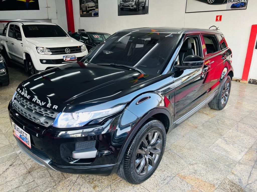 //www.autoline.com.br/carro/land-rover/range-rover-evoque-20-pure-16v-gasolina-4p-4x4-turbo-automatico/2015/sao-paulo-sp/24165409