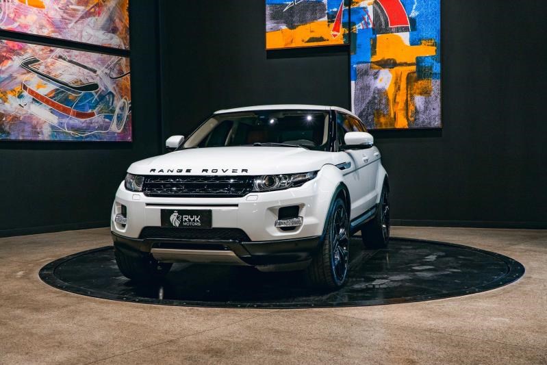 //www.autoline.com.br/carro/land-rover/range-rover-evoque-20-dynamic-16v-gasolina-4p-4x4-turbo-automati/2012/lauro-de-freitas-ba/24667927