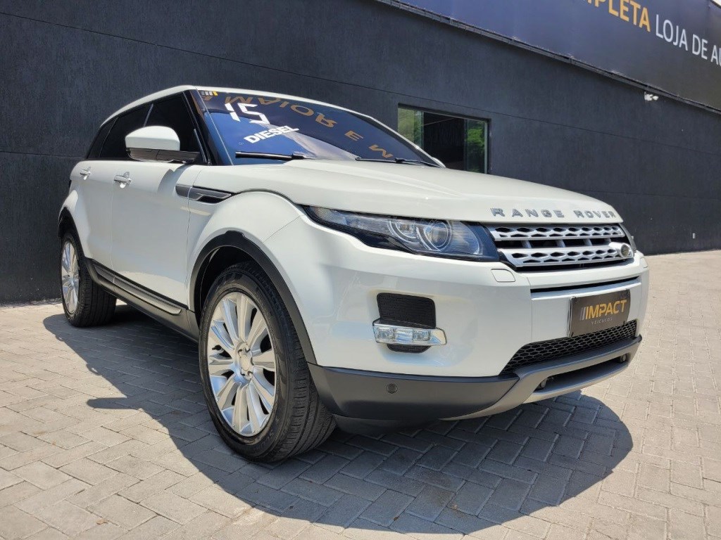 //www.autoline.com.br/carro/land-rover/range-rover-evoque-22-prestige-16v-diesel-4p-4x4-turbo-automatic/2015/sao-joao-de-meriti-rj/24935362