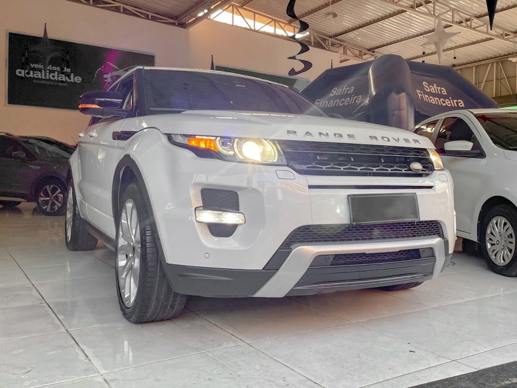//www.autoline.com.br/carro/land-rover/range-rover-evoque-20-dynamic-tech-pack-16v-gasolina-4p-4x4-turb/2013/rio-de-janeiro-rj/25017542