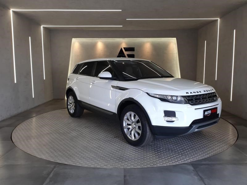 //www.autoline.com.br/carro/land-rover/range-rover-evoque-20-pure-tech-pack-16v-gasolina-4p-4x4-turbo-a/2014/brasilia-df/25023018