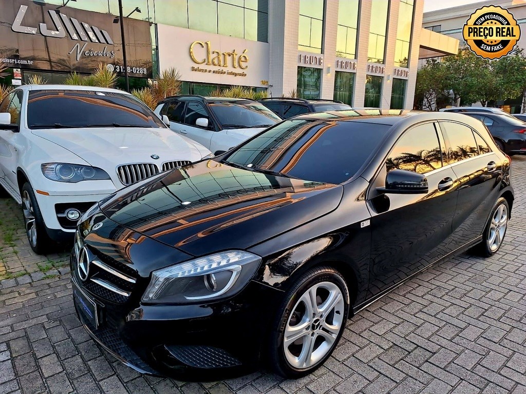 //www.autoline.com.br/carro/mercedes-benz/a-200-16-hatch-turbo-urban-16v-gasolina-4p-automati/2014/rio-de-janeiro-rj/25004101