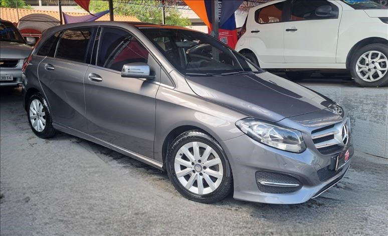 //www.autoline.com.br/carro/mercedes-benz/b-200-16-turbo-16v-gasolina-4p-automatizado/2015/osasco-sp/22241710