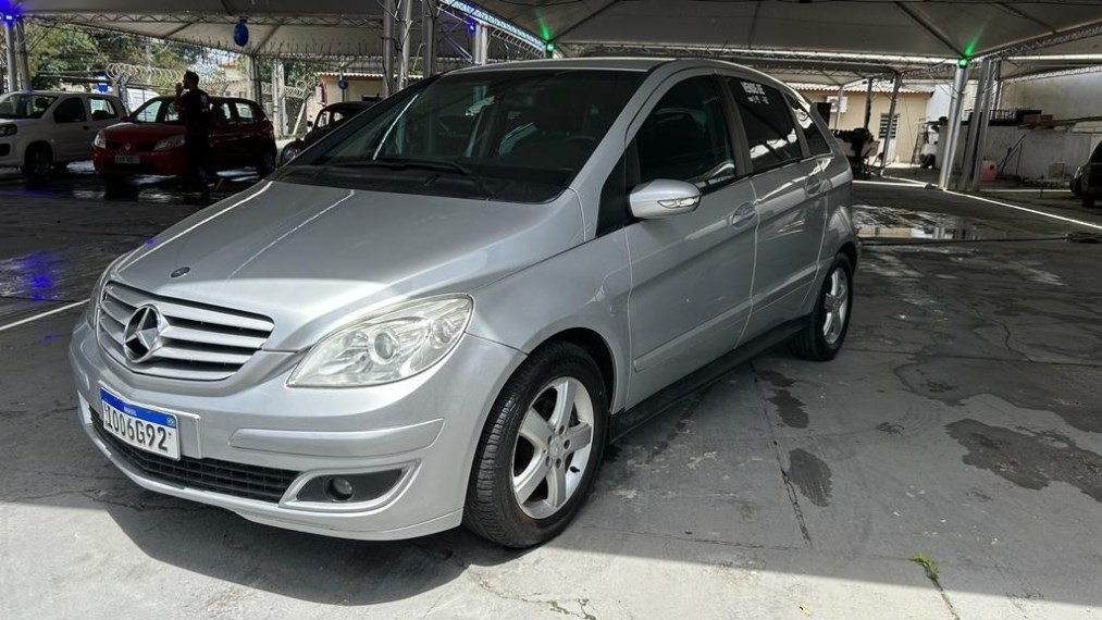 //www.autoline.com.br/carro/mercedes-benz/b-200-20-8v-gasolina-4p-automatico/2008/porto-alegre-rs/24023060