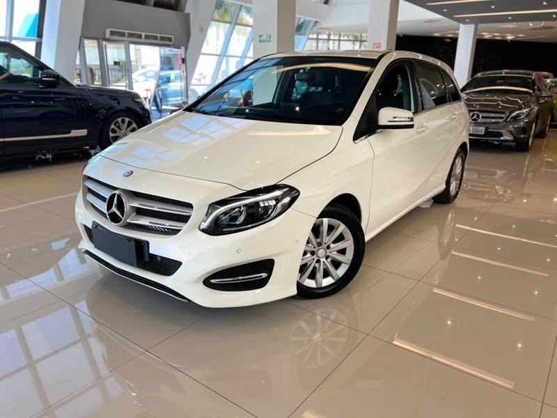 //www.autoline.com.br/carro/mercedes-benz/b-200-16-turbo-16v-flex-4p-automatizado/2017/brasilia-df/24747443