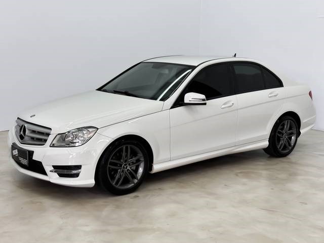 //www.autoline.com.br/carro/mercedes-benz/c-180-16-turbo-sport-16v-gasolina-4p-automatico/2014/caxias-do-sul-rs/21720768
