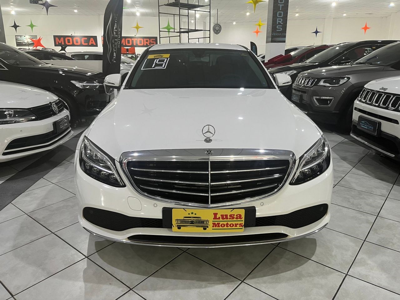 //www.autoline.com.br/carro/mercedes-benz/c-180-16-avantgarde-16v-gasolina-4p-turbo-automatic/2019/sao-paulo-sp/23503055