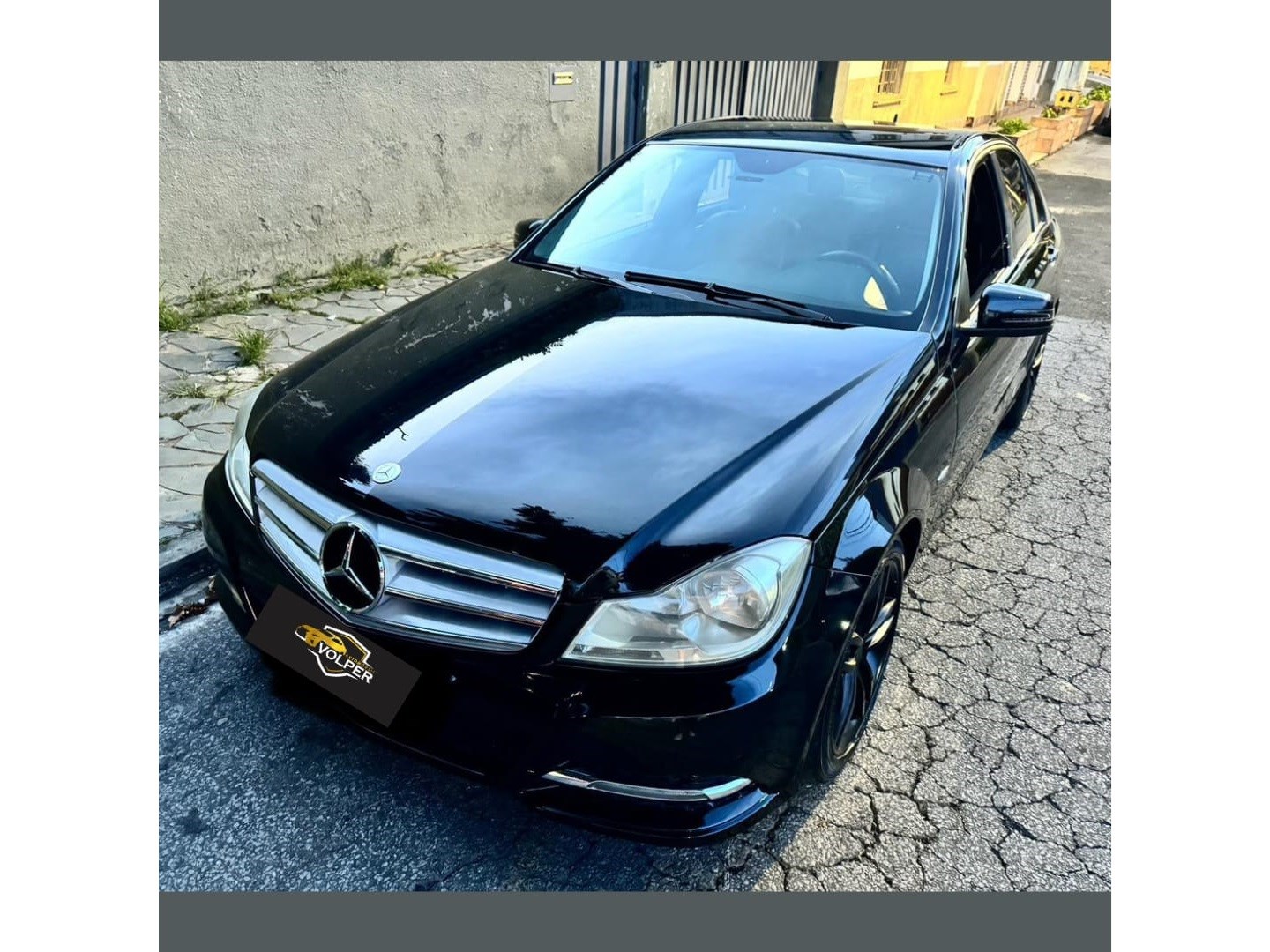 //www.autoline.com.br/carro/mercedes-benz/c-180-18-turbo-16v-gasolina-4p-automatico/2012/belo-horizonte-mg/24079707