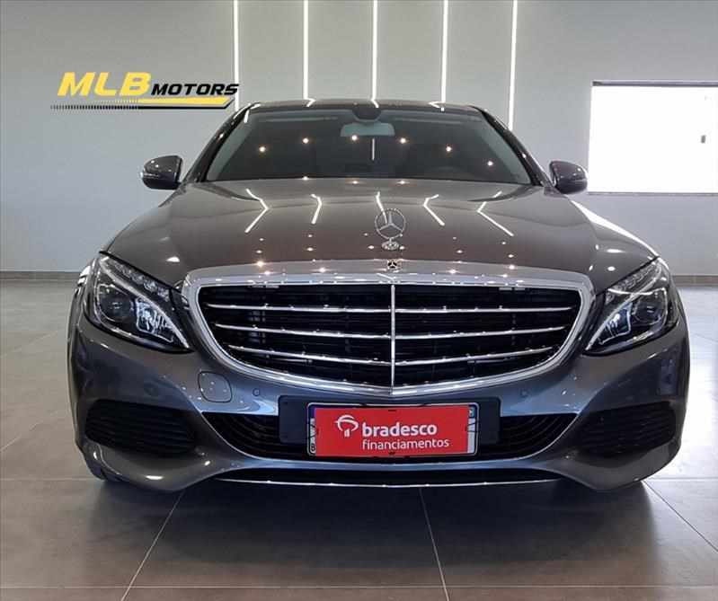 //www.autoline.com.br/carro/mercedes-benz/c-180-16-exclusive-16v-flex-4p-turbo-automatico/2018/campinas-sp/24154413