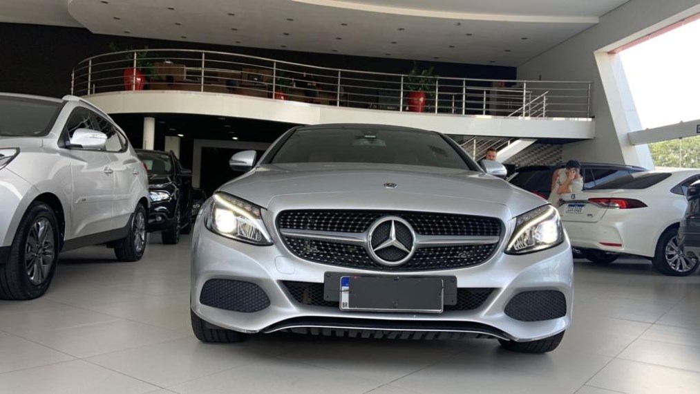 //www.autoline.com.br/carro/mercedes-benz/c-180-16-coupe-avantgarde-16v-gasolina-2p-turbo-aut/2018/americana-sp/24281071
