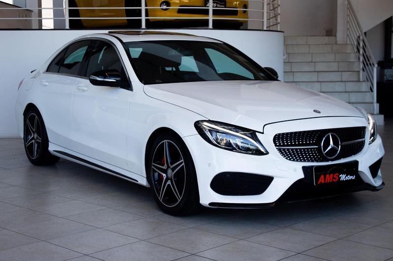 //www.autoline.com.br/carro/mercedes-benz/c-250-20-sport-16v-gasolina-4p-turbo-automatico/2015/curitiba-pr/24967817