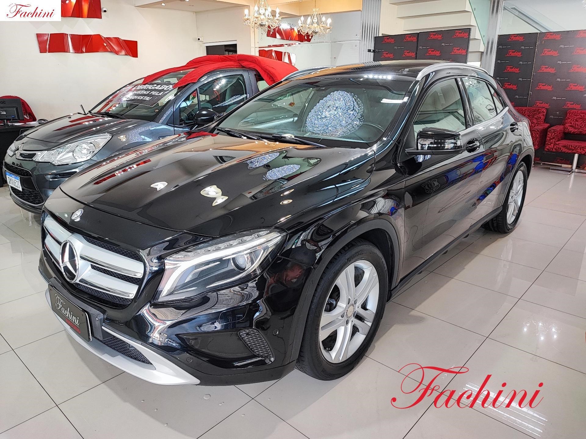 //www.autoline.com.br/carro/mercedes-benz/gla-200-16-vision-16v-flex-4p-turbo-automatizado/2015/jaragua-do-sul-sc/21351917