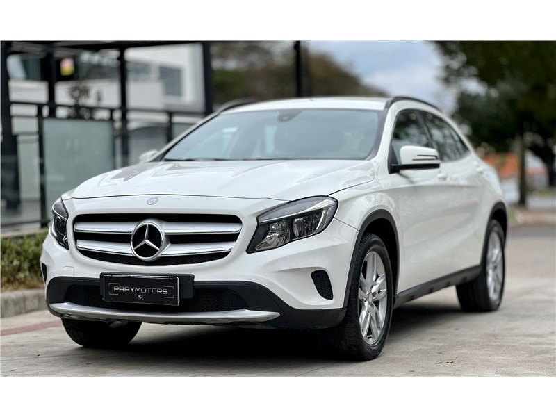 //www.autoline.com.br/carro/mercedes-benz/gla-200-16-advance-16v-flex-4p-turbo-automatizado/2016/belo-horizonte-mg/24432345