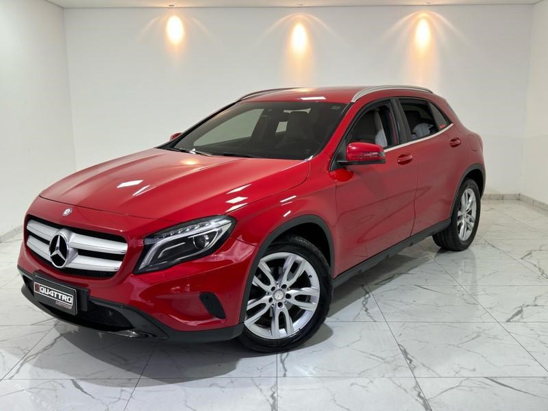 //www.autoline.com.br/carro/mercedes-benz/gla-200-16-advance-16v-flex-4p-turbo-automatizado/2016/curitiba-pr/24597957
