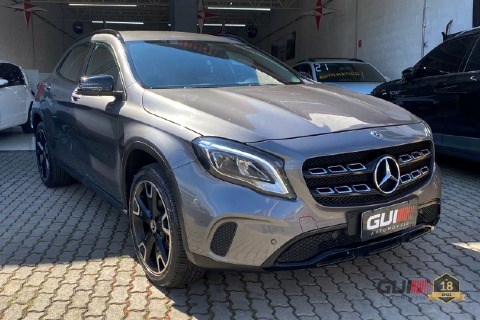 //www.autoline.com.br/carro/mercedes-benz/gla-200-16-enduro-16v-flex-4p-turbo-automatizado/2019/mogi-das-cruzes-sp/24807036