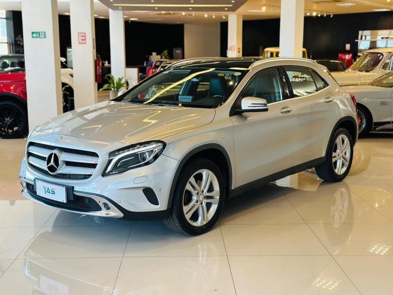 //www.autoline.com.br/carro/mercedes-benz/gla-200-16-enduro-16v-flex-4p-turbo-automatizado/2017/brasilia-df/24847282