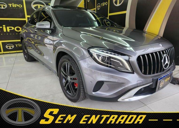 //www.autoline.com.br/carro/mercedes-benz/gla-250-20-sport-16v-gasolina-4p-turbo-automatizado/2015/porto-alegre-rs/24747954