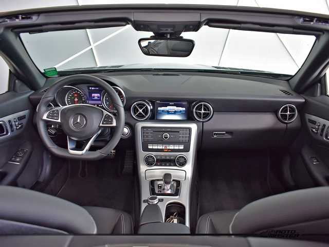 //www.autoline.com.br/carro/mercedes-benz/slc-300-20-16v-gasolina-2p-turbo-automatico/2018/sao-jose-dos-pinhais-pr/24362358