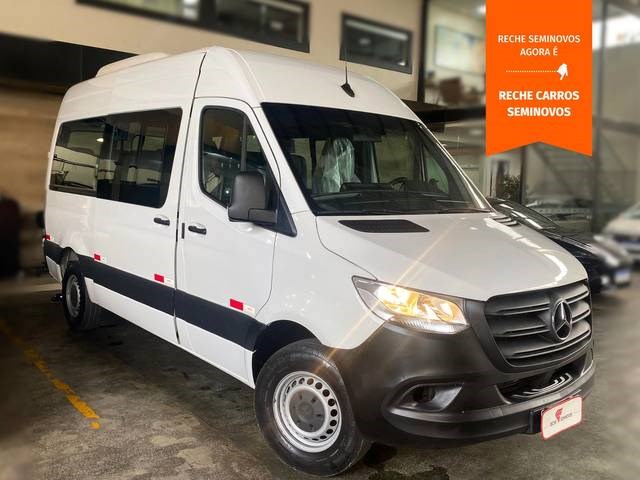 //www.autoline.com.br/carro/mercedes-benz/sprinter-22-cdi-416-van-16l-teto-alto-16v-diesel-4p-tu/2022/manaus-am/24150076