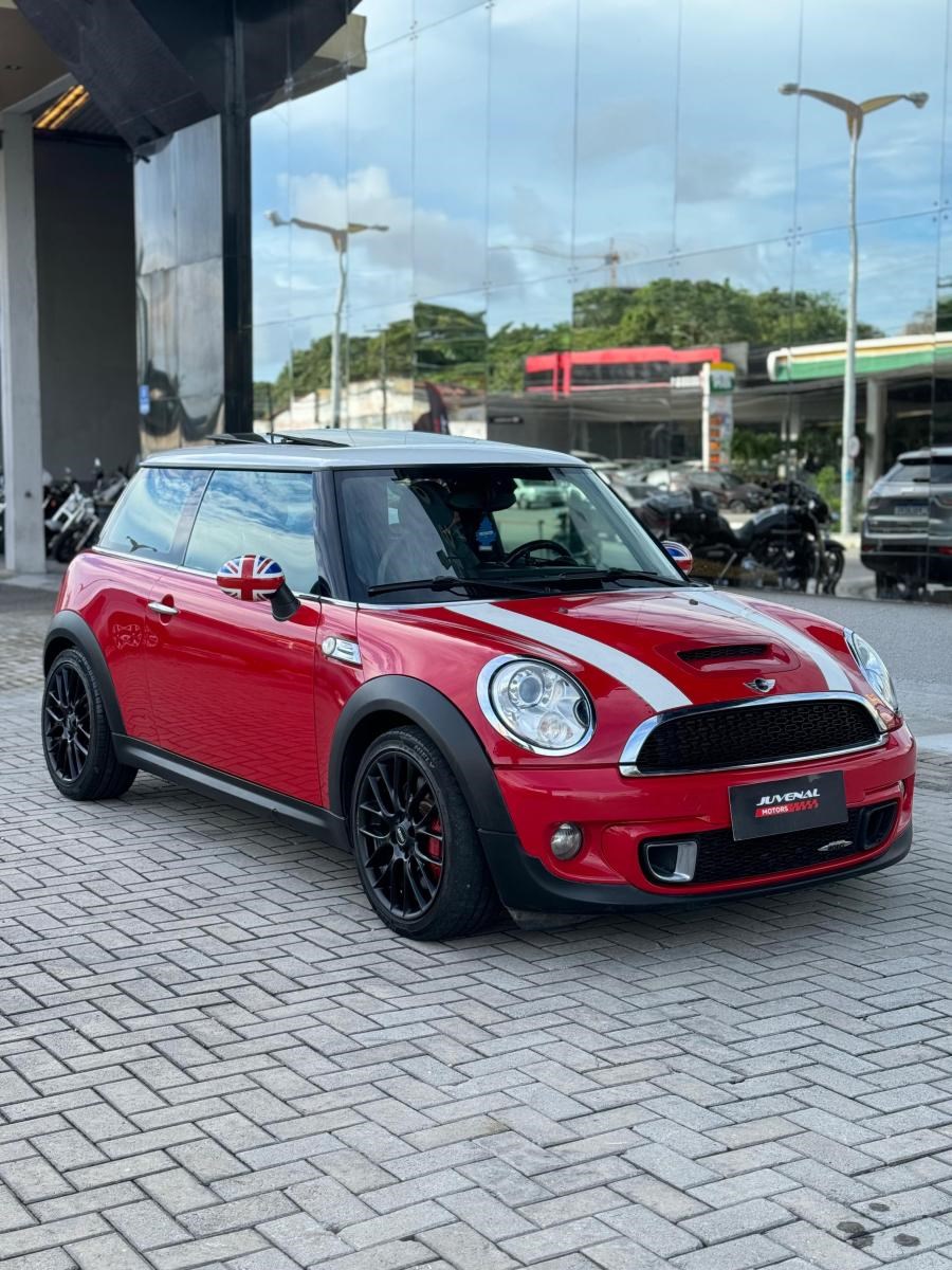 //www.autoline.com.br/carro/mini/cooper-16-john-works-cabriolet-16v-gasolina-2p-turbo/2011/fortaleza-ce/23508979